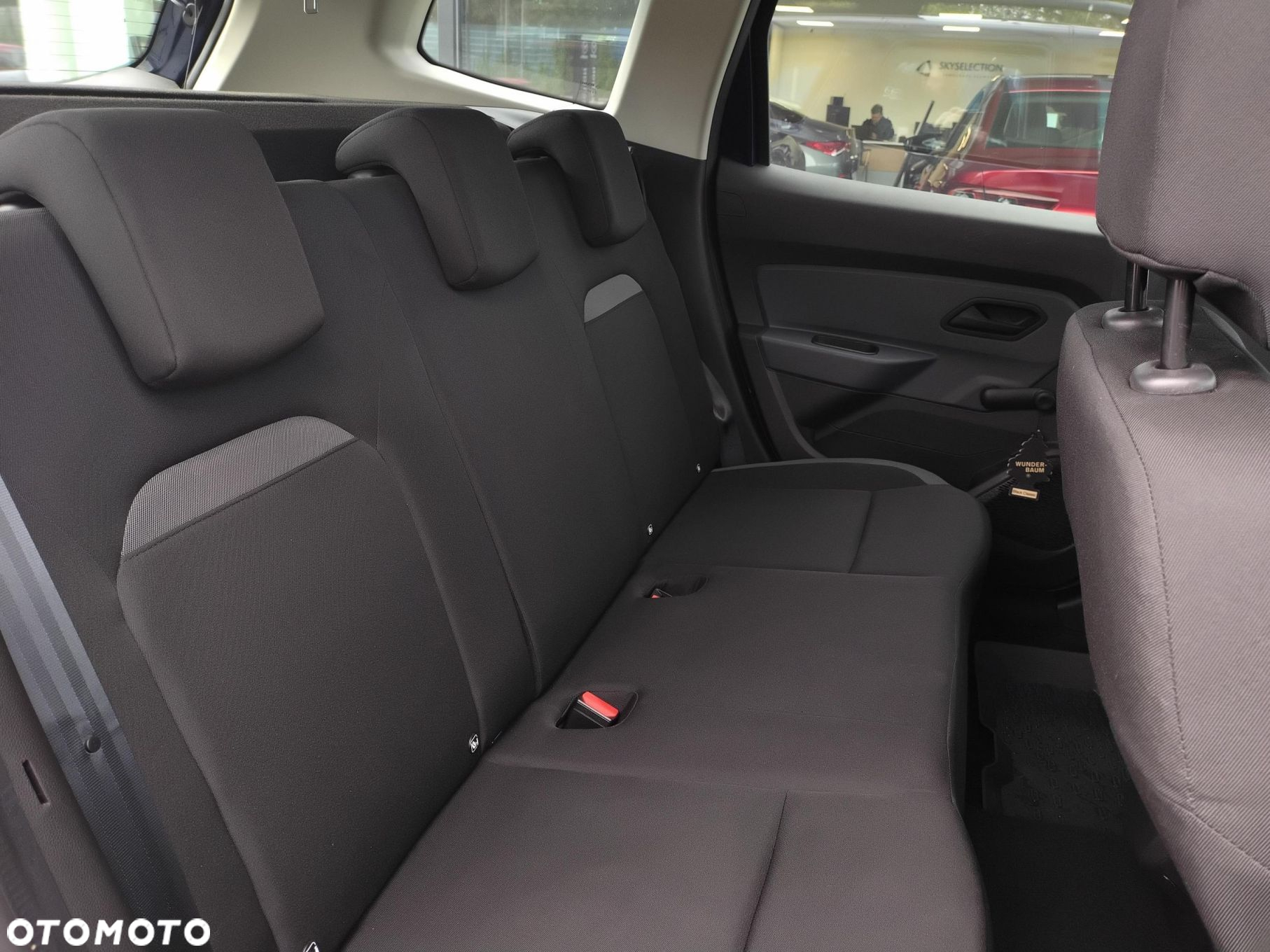 Dacia Duster 1.0 TCe Essential - 18