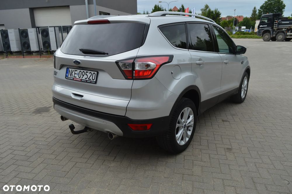 Ford Kuga 2.0 TDCi 4x2 Titanium - 8