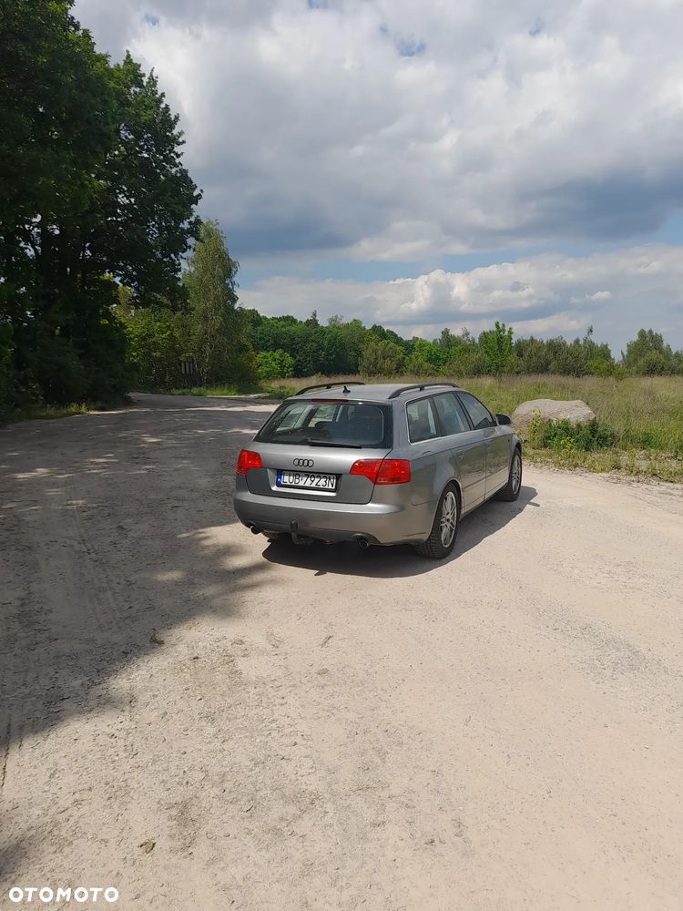 Audi A4 Avant 1.8T Quattro - 4
