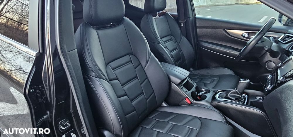 Nissan Qashqai 1.6 DCI Xtronic TEKNA+ - 30