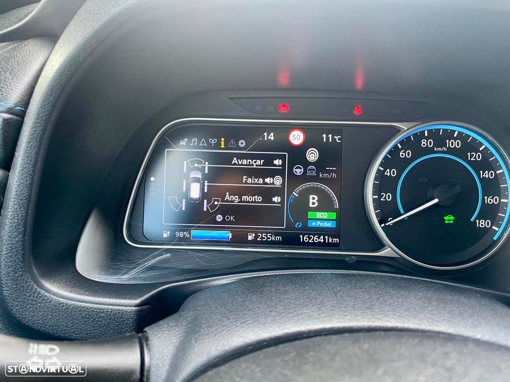 Nissan Leaf Tekna - 16