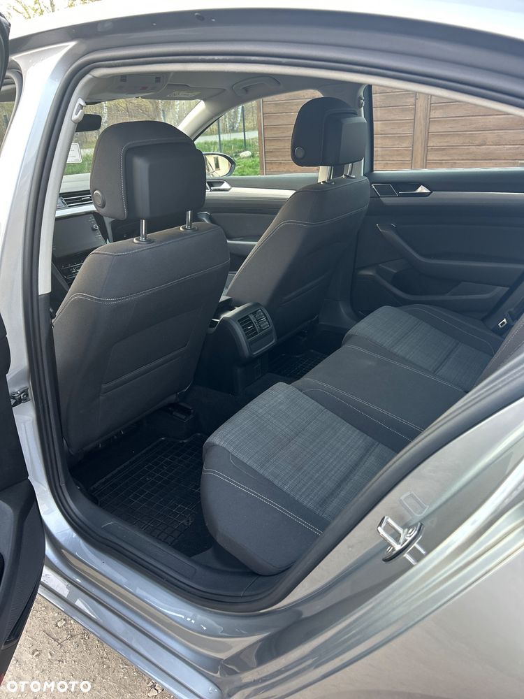 Volkswagen Passat 1.5 TSI EVO Business DSG - 4