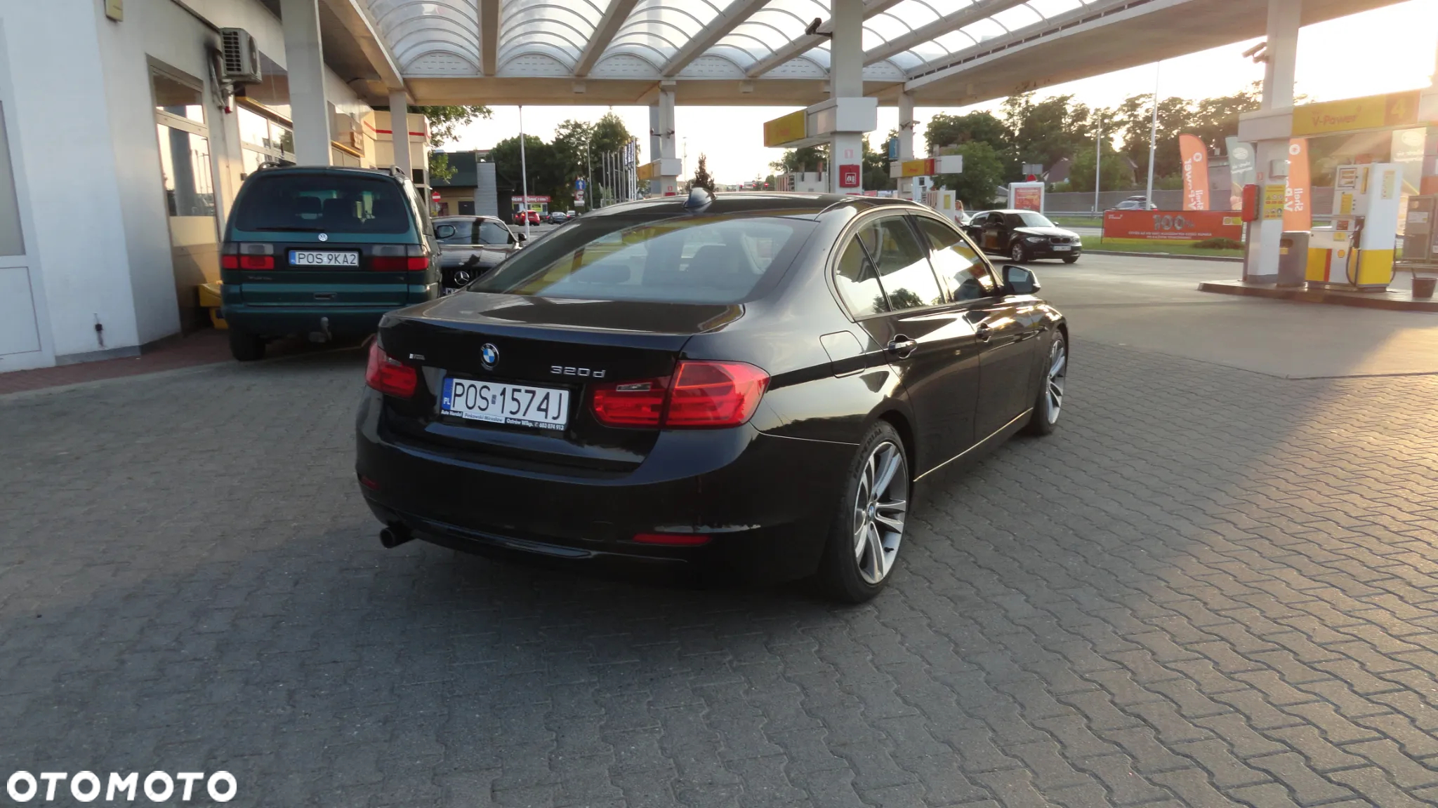 BMW Seria 3 320d - 4