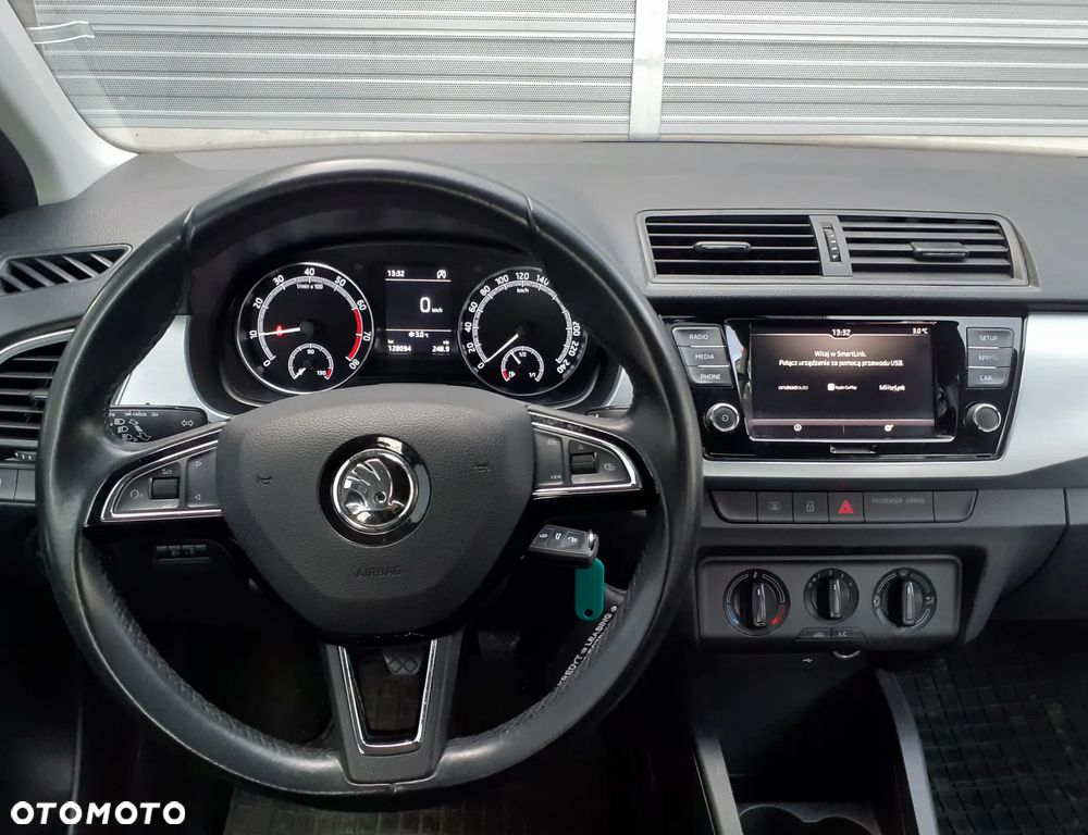 Skoda Fabia 1.0 Ambition - 8