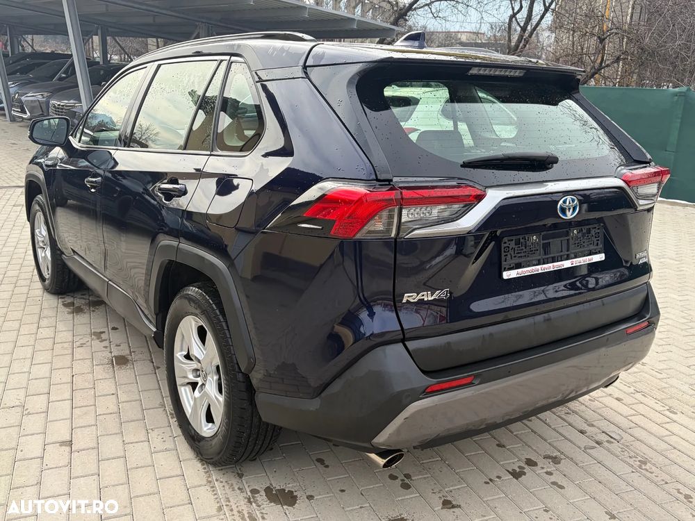 Toyota RAV4 - 22