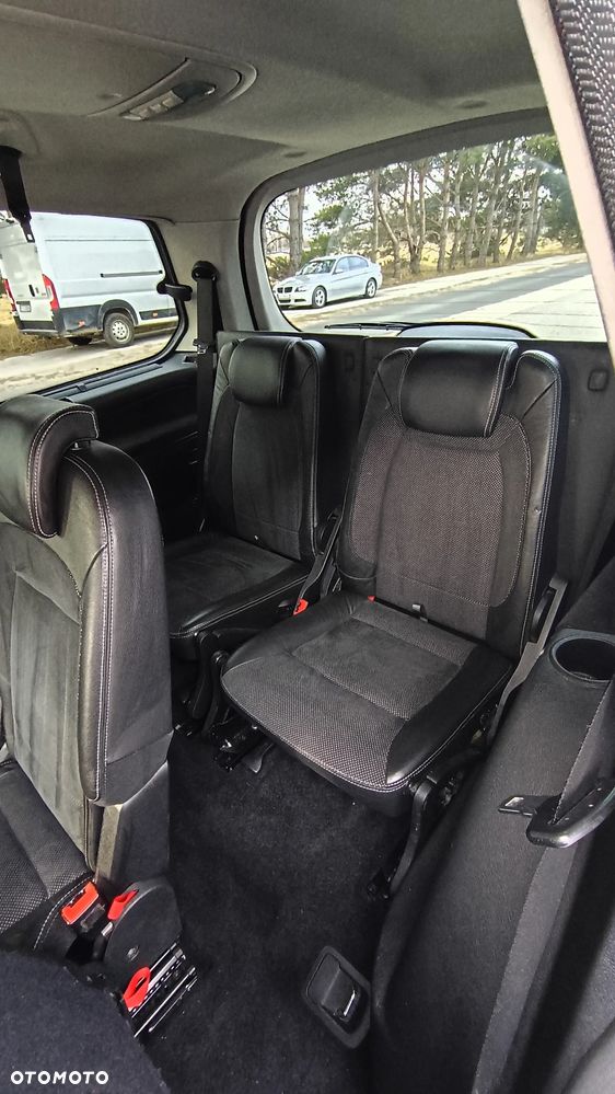 Ford Galaxy 2.0 TDCi Titanium - 12