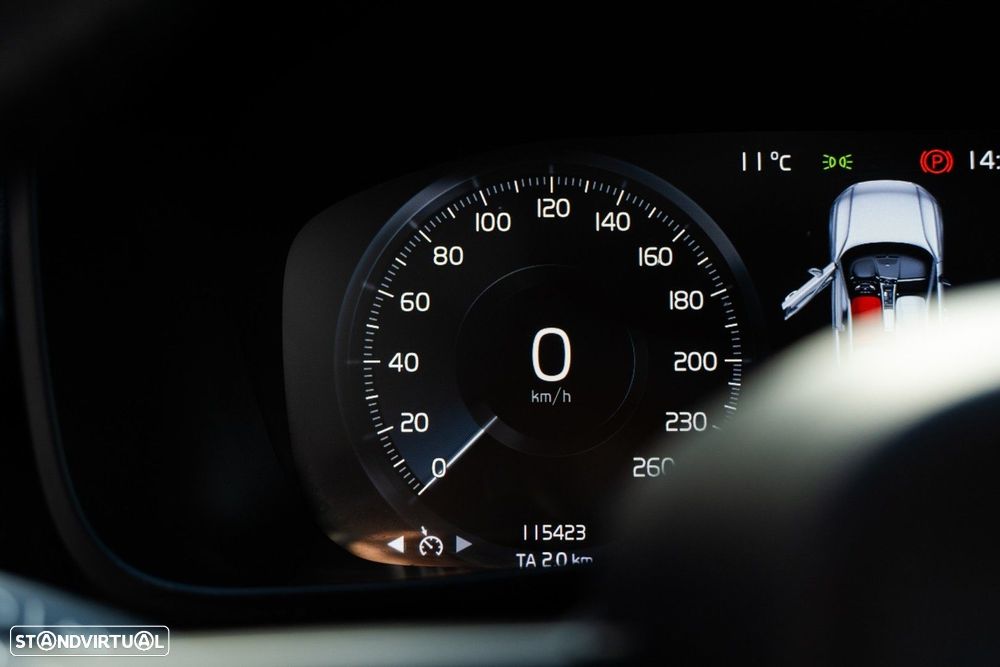 Volvo XC 40 1.5 T3 Tech Edition - 35