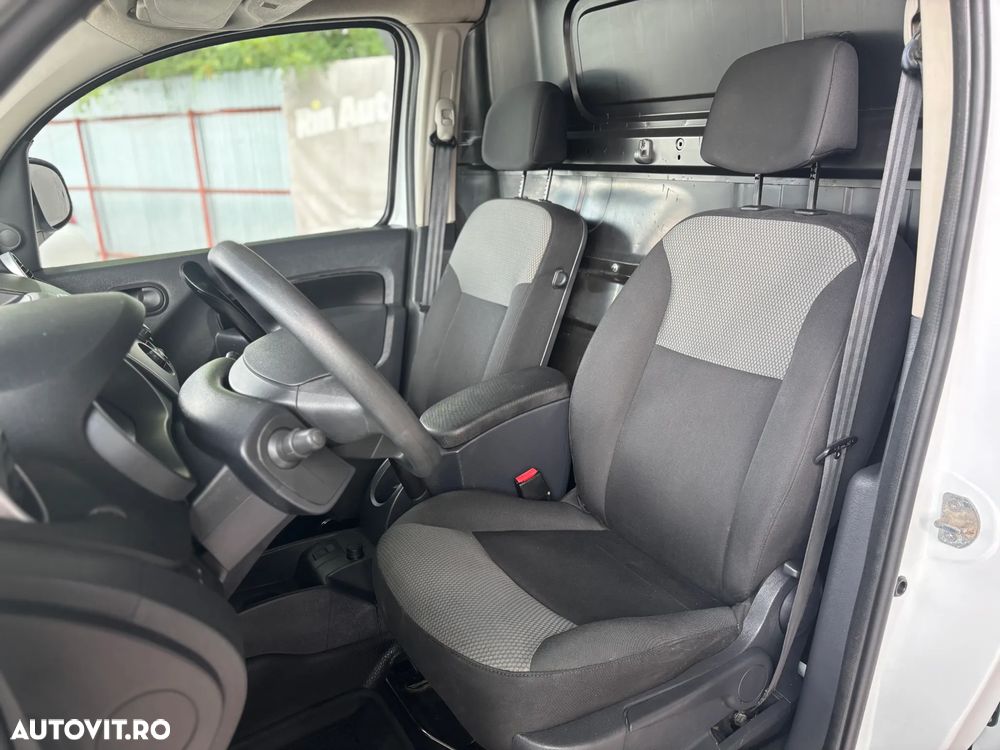 Renault Kangoo 1.5 Blue dCi 95 ZEN - 16