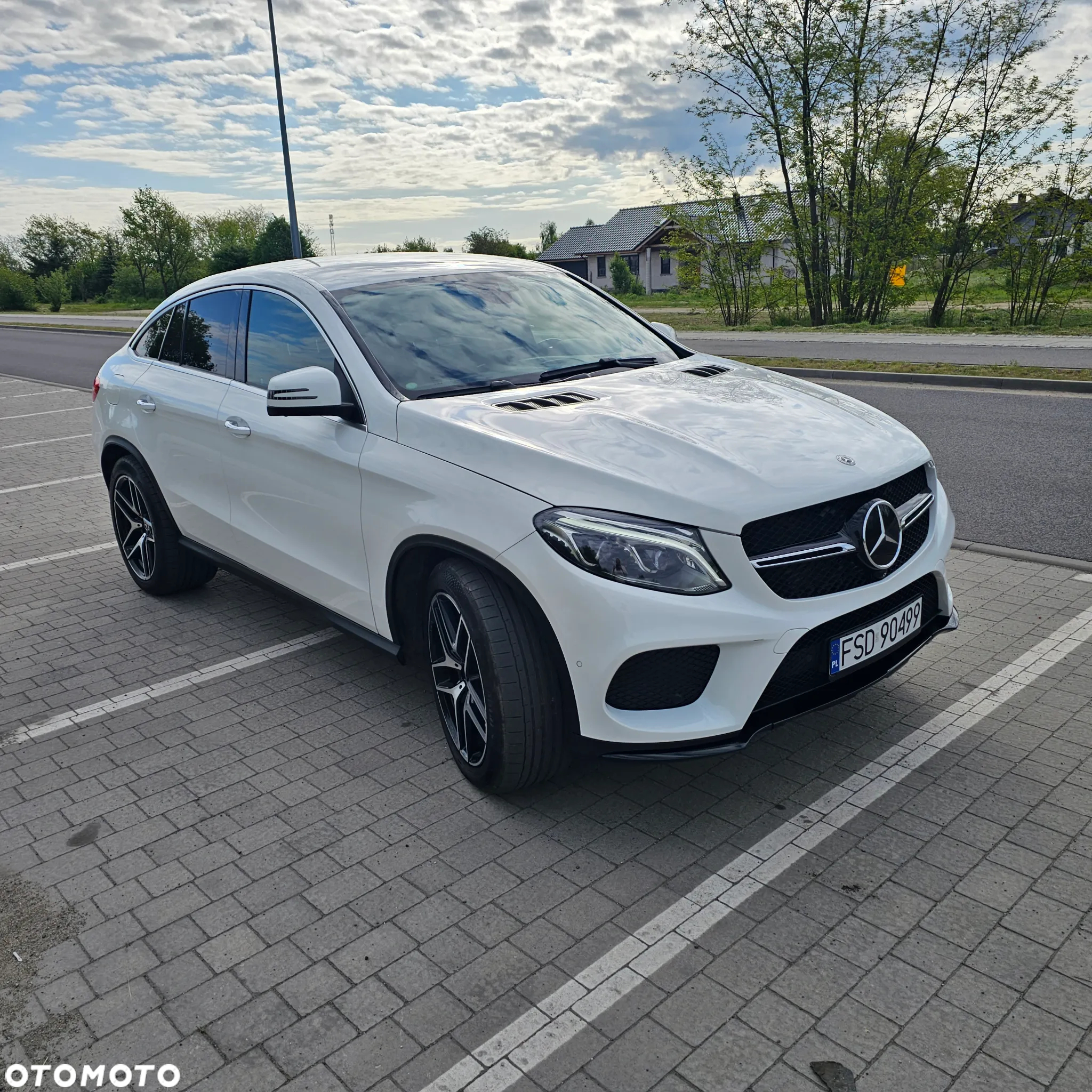 Mercedes-Benz GLE 350 d 4-Matic - 4