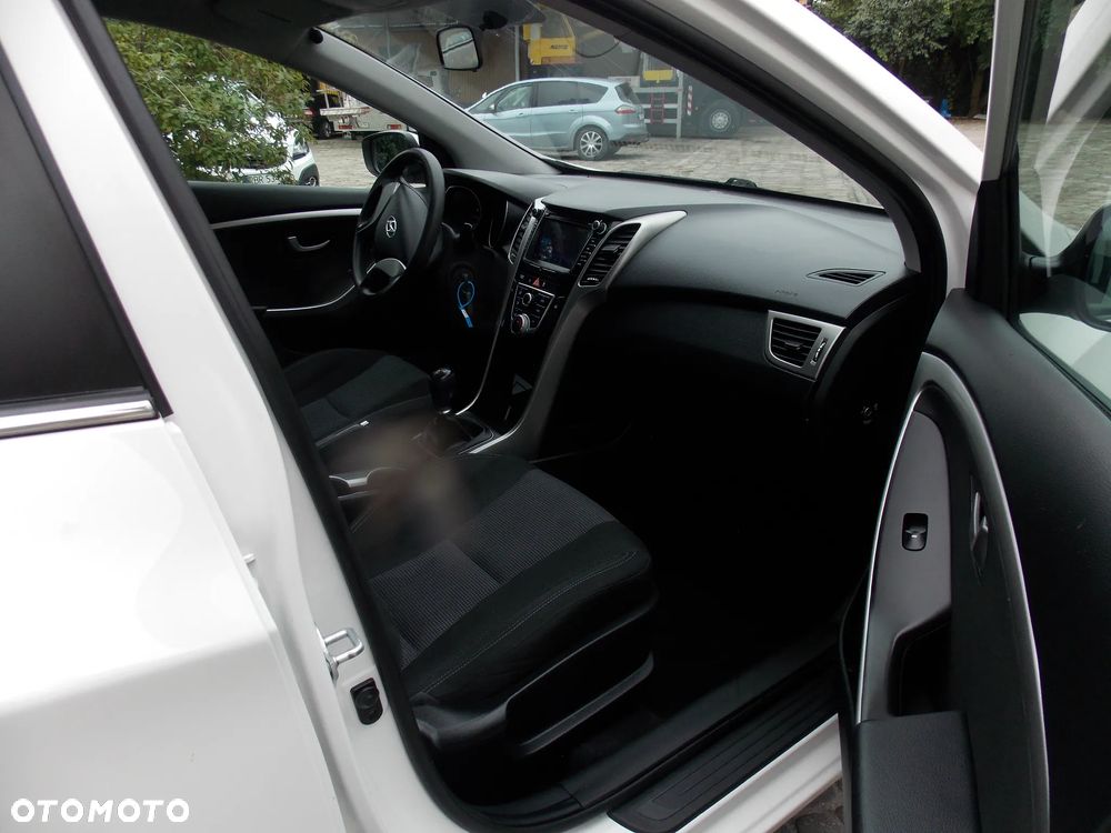 Hyundai i30 1.4 Classic - 13
