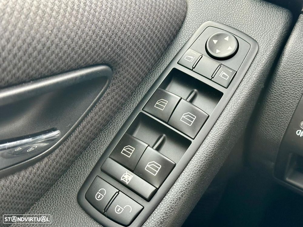 Mercedes-Benz A 150 Elegance - 14