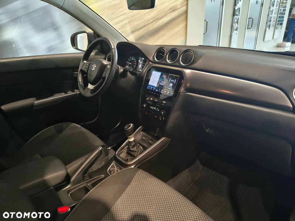 Suzuki Vitara 1.4 Boosterjet mHEV Premium Plus 2WD - 16