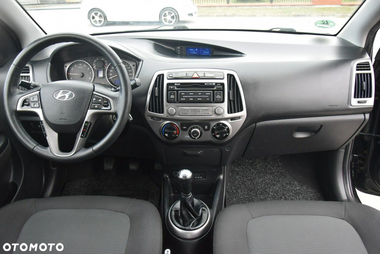 Hyundai i20 1.25 Comfort - 16