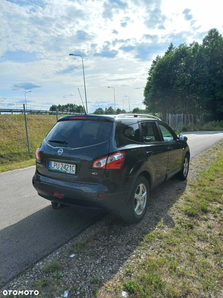 Nissan Qashqai+2 - 4