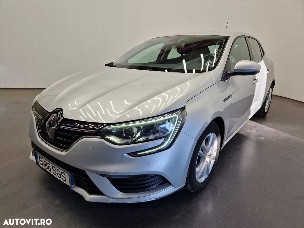 Renault Megane - 1