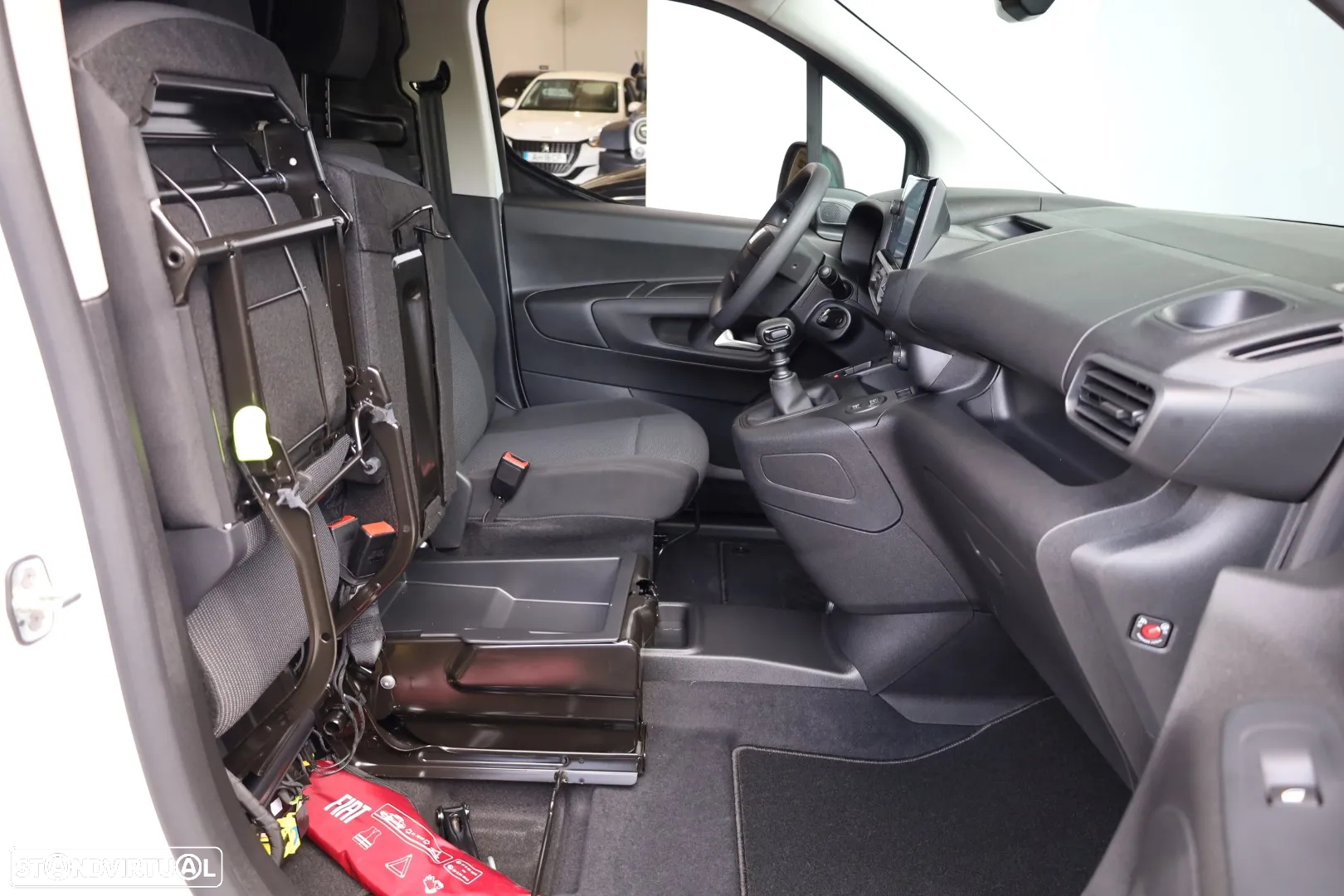 Fiat Doblo 1.5 BlueHDi Maxi - 39