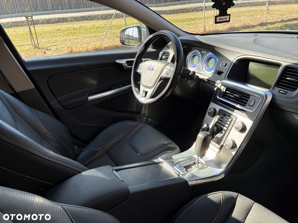 Volvo V60 T4 Geartronic Powershift RDesign - 6