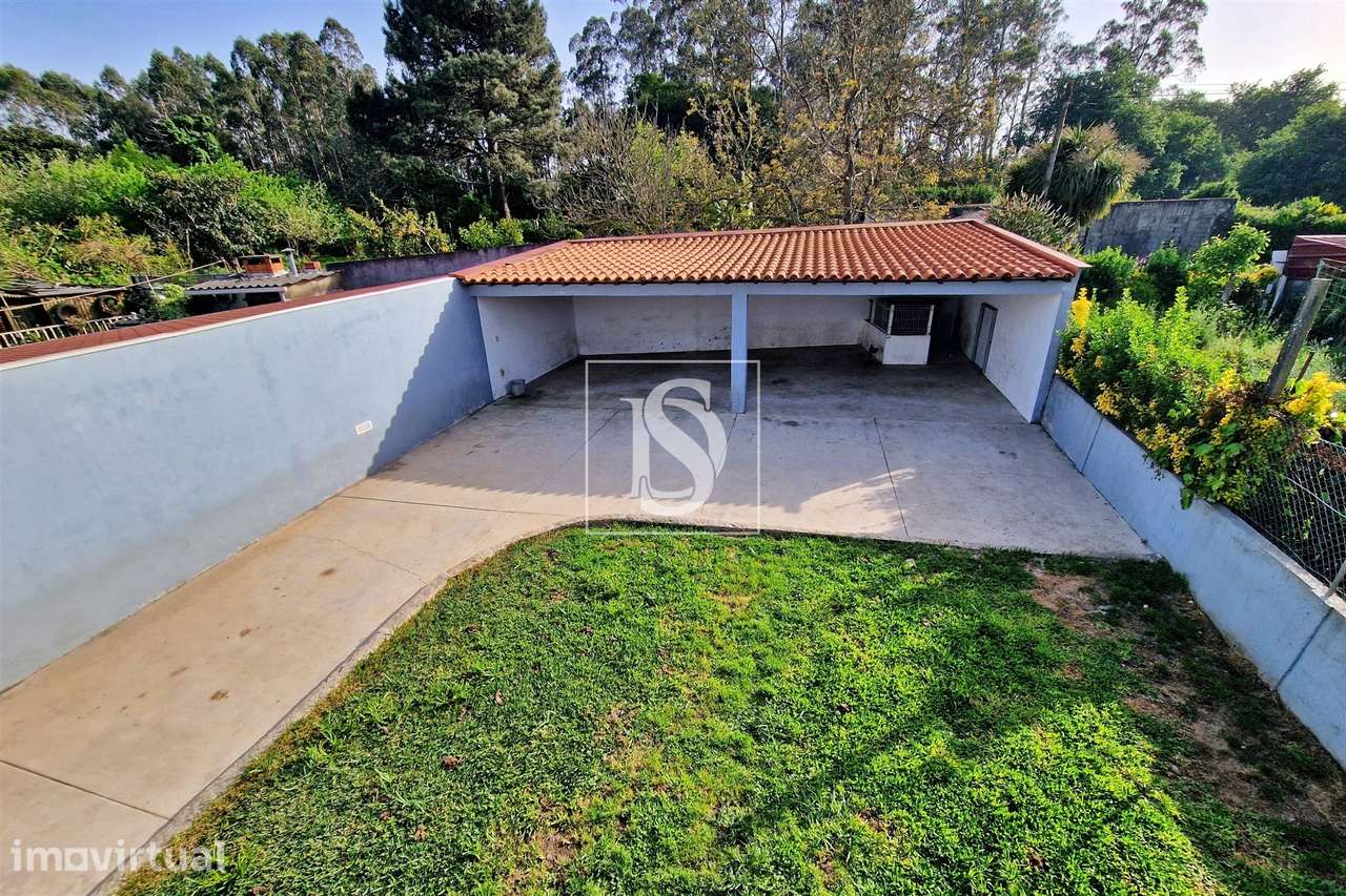 Moradia T3 térrea com espaço exterior em Fajozes - Grande imagem: 2/31