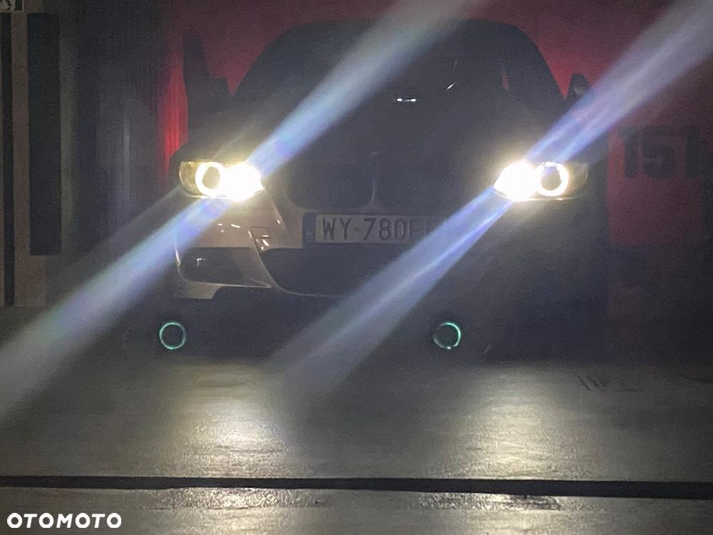 BMW Seria 3 335i M Sport Edition - 6