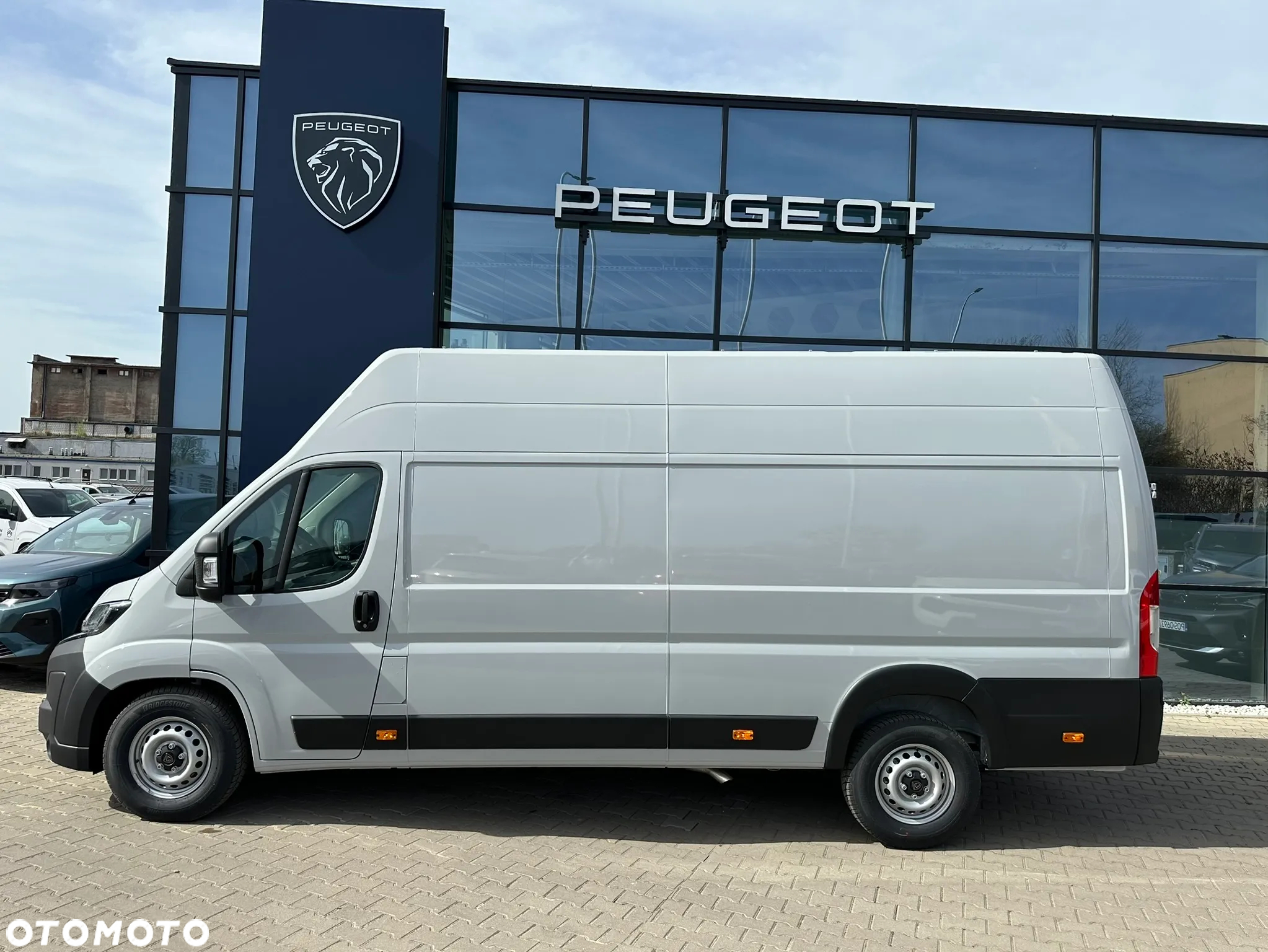 Peugeot Boxer Furgon L4H3 2.2 H3-POWER 180KM AT8 Euro 6E DMC 3.5t Heavy 17m3 - 3