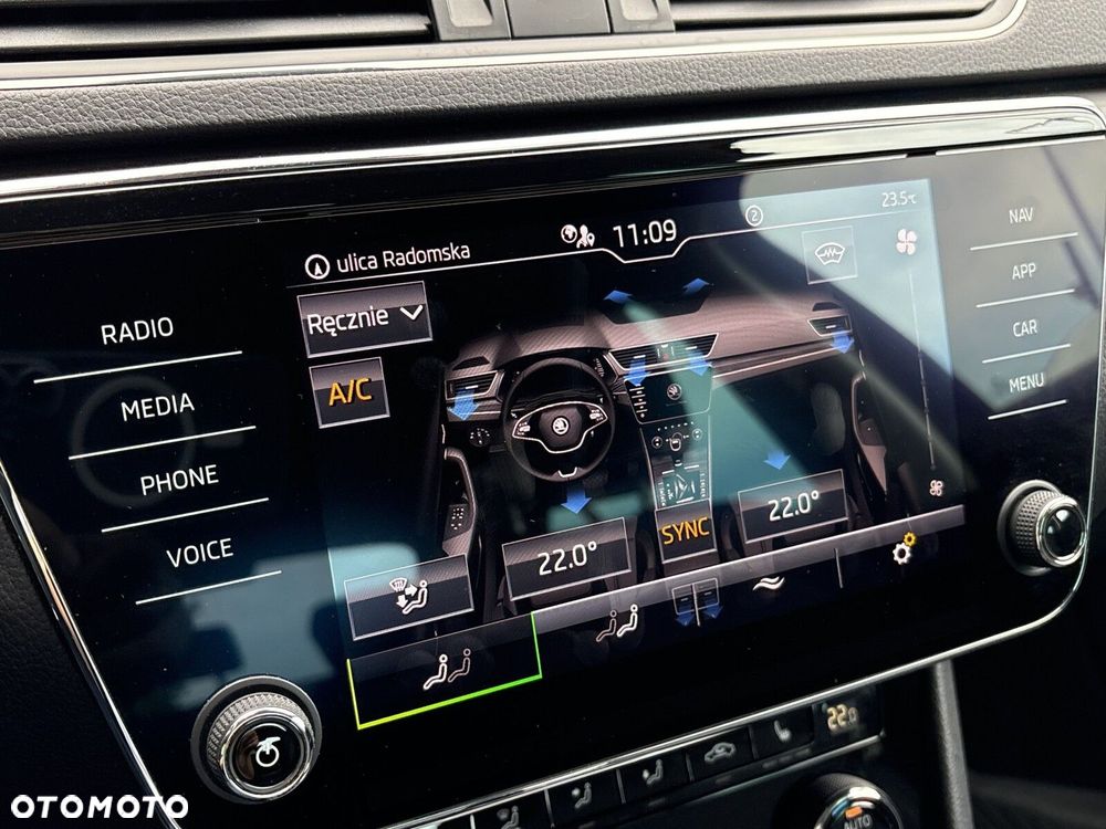 Skoda Superb 2.0 TDI SCR Style DSG - 31
