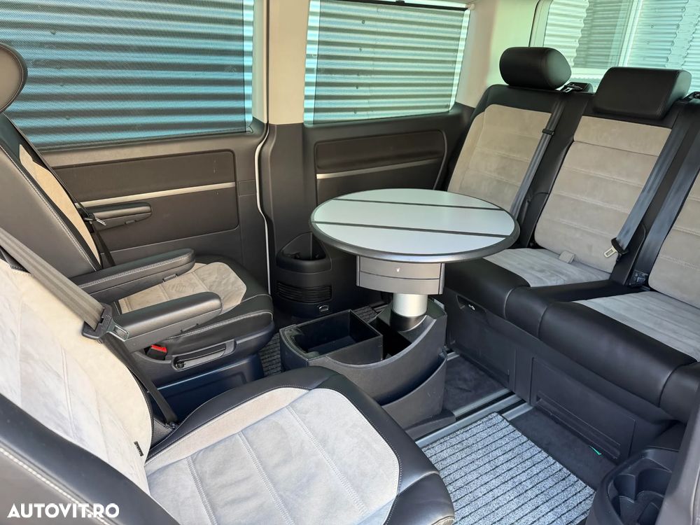 Volkswagen Multivan - 23
