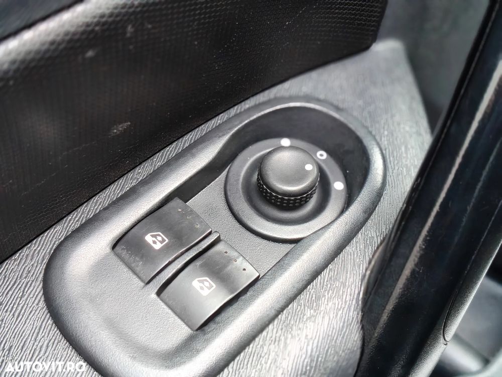 Renault Kangoo Rapid Maxi dCi 90 Extra - 29