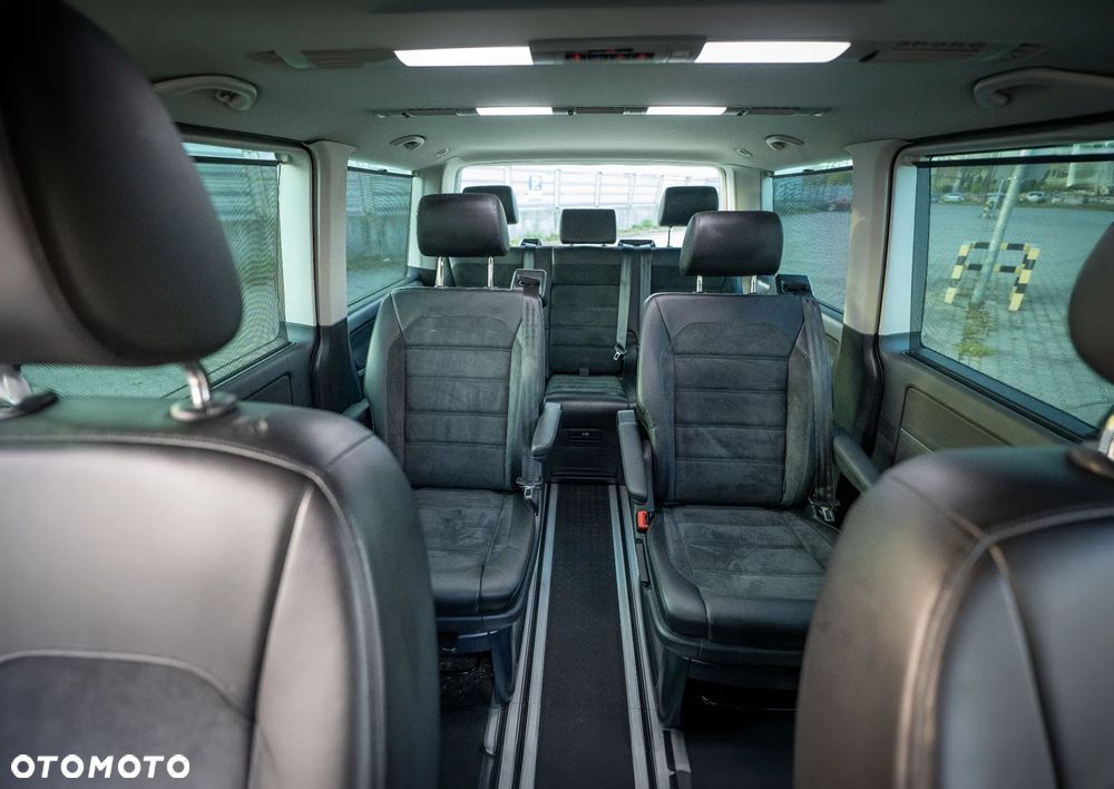 Volkswagen Multivan - 29