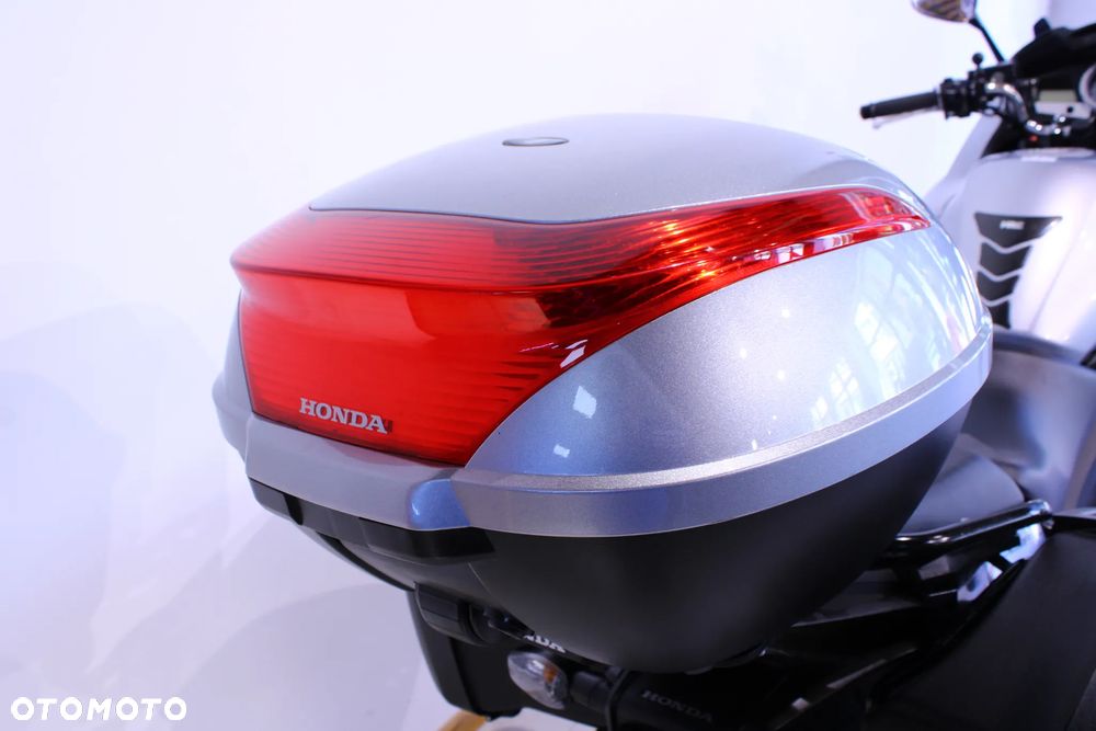 Honda CBF - 19
