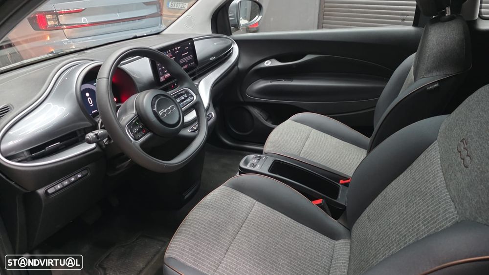 Fiat 500e 42kWh ICON - 7