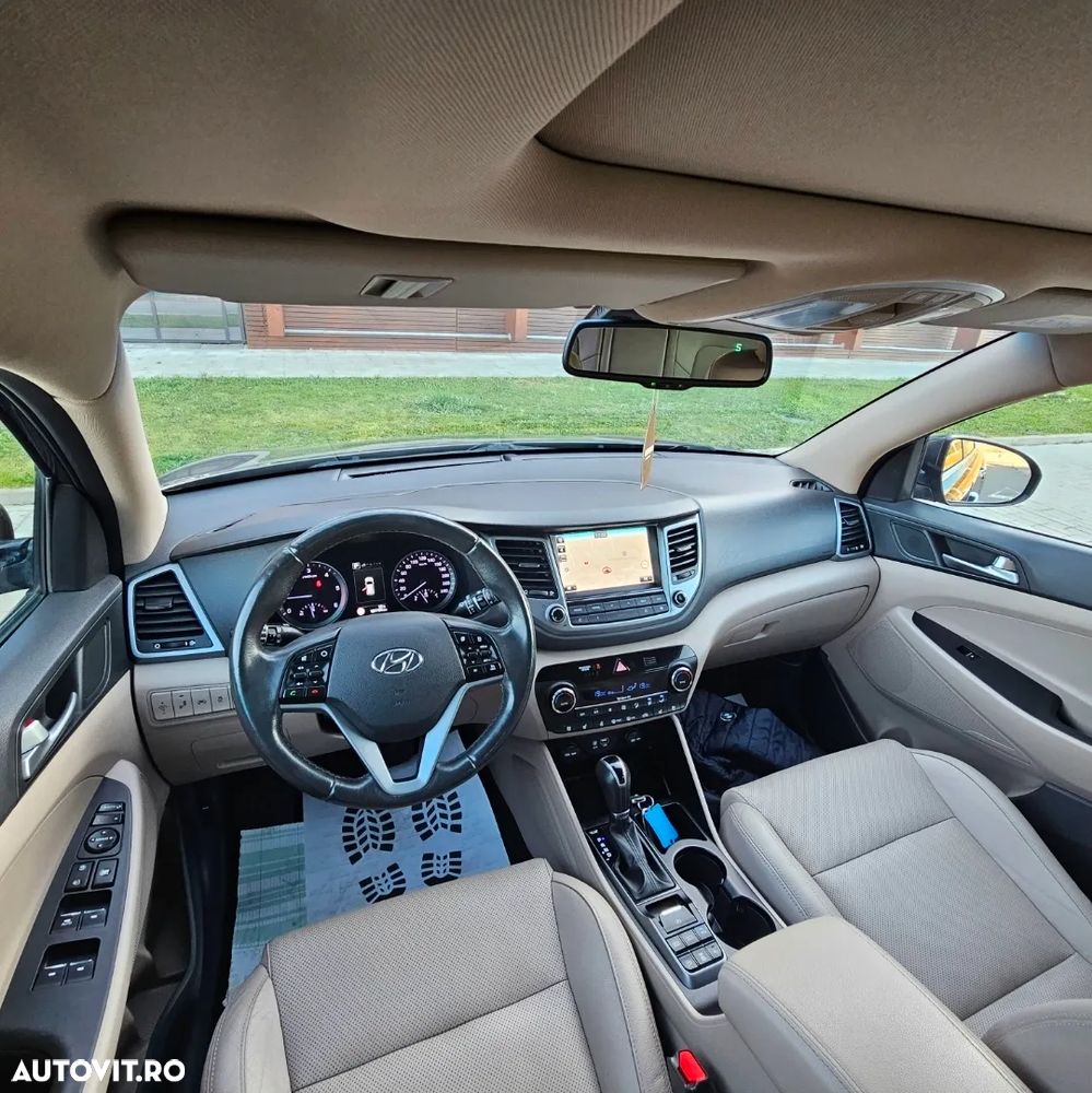 Hyundai Tucson 2.0 CRDI 4WD Automatik Premium - 8