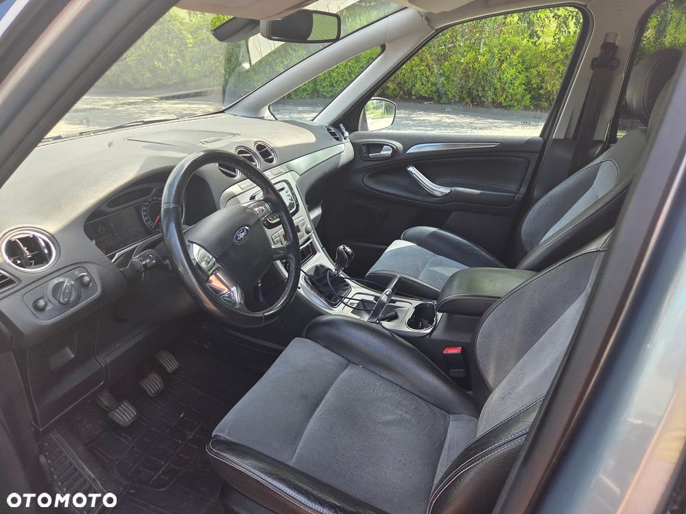 Ford S-Max 2.0 TDCi DPF Titanium - 14