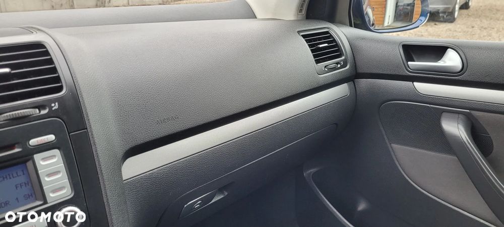 Volkswagen Golf 1.4 Team - 25