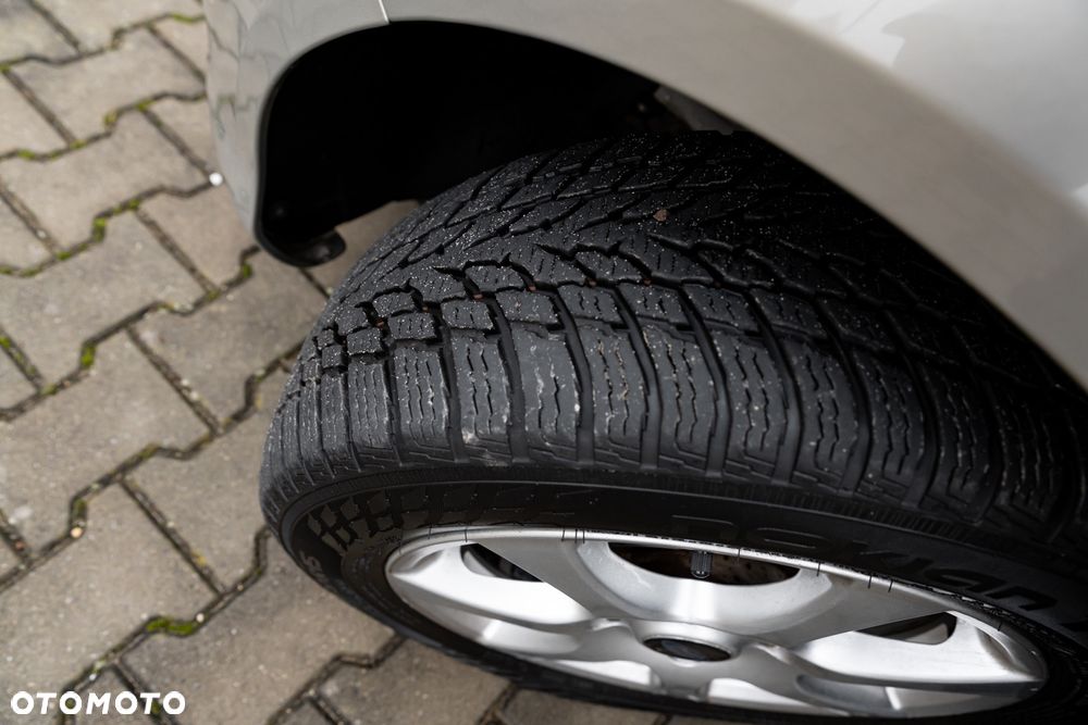 Ford B-MAX 1.6 Titanium - 35