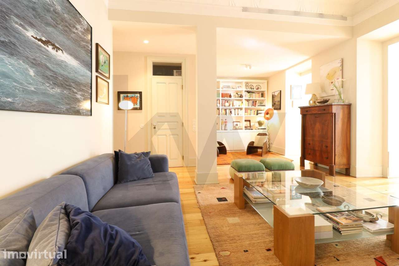 Excelente Apartamento T2 – R. Joaquim António Aguiar – Venda - Grande imagem: 2/36