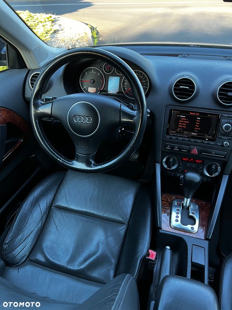 Audi A3 3-drzwiowe 2.0 TDI Attraction DSG - 11