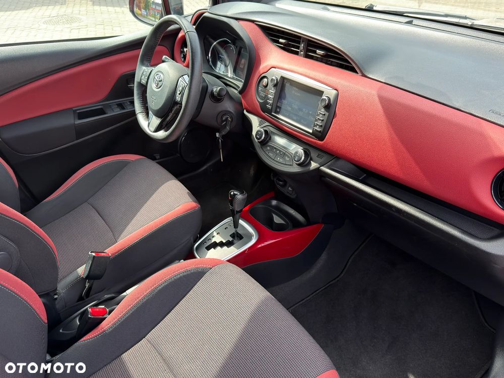 Toyota Yaris 1.5 VVT-i Selection - 7