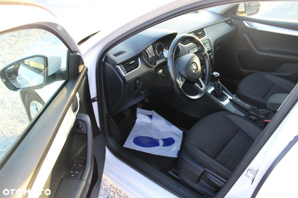 Skoda Octavia - 14