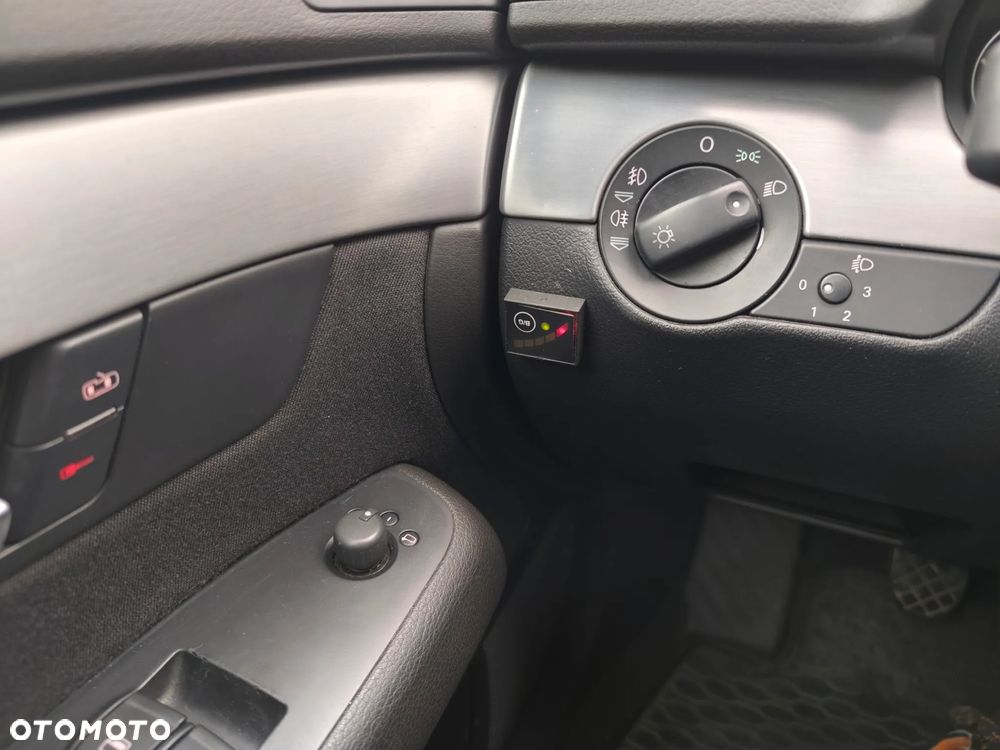 Audi A4 Avant 1.6 - 16