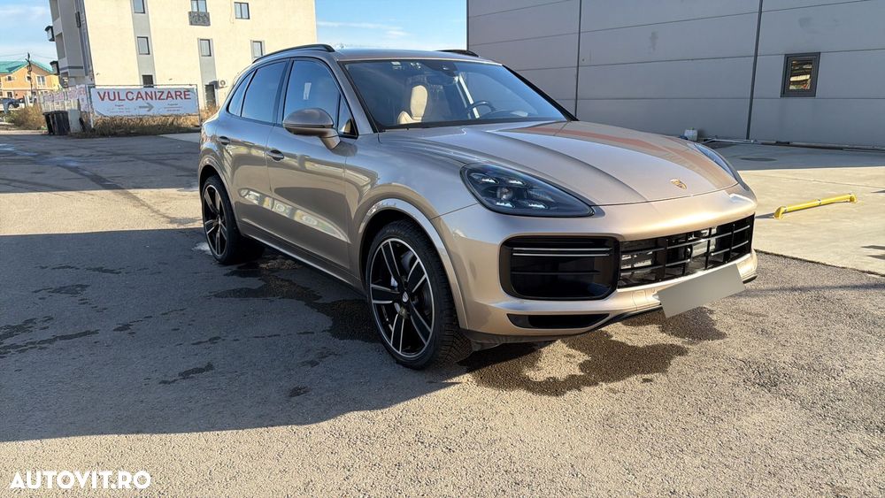 Porsche Cayenne Turbo - 4