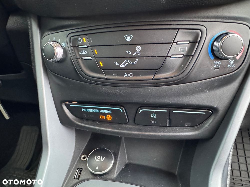 Ford B-MAX 1.0 EcoBoost Titanium - 26