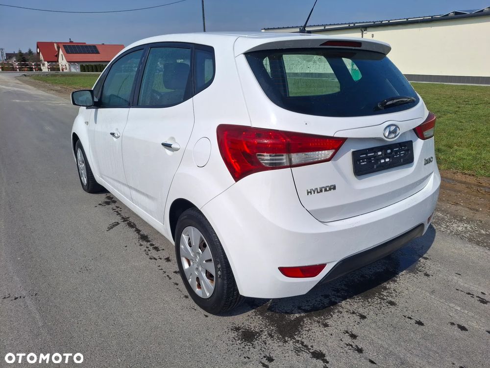 Hyundai ix20 1.4 blue Comfort - 7