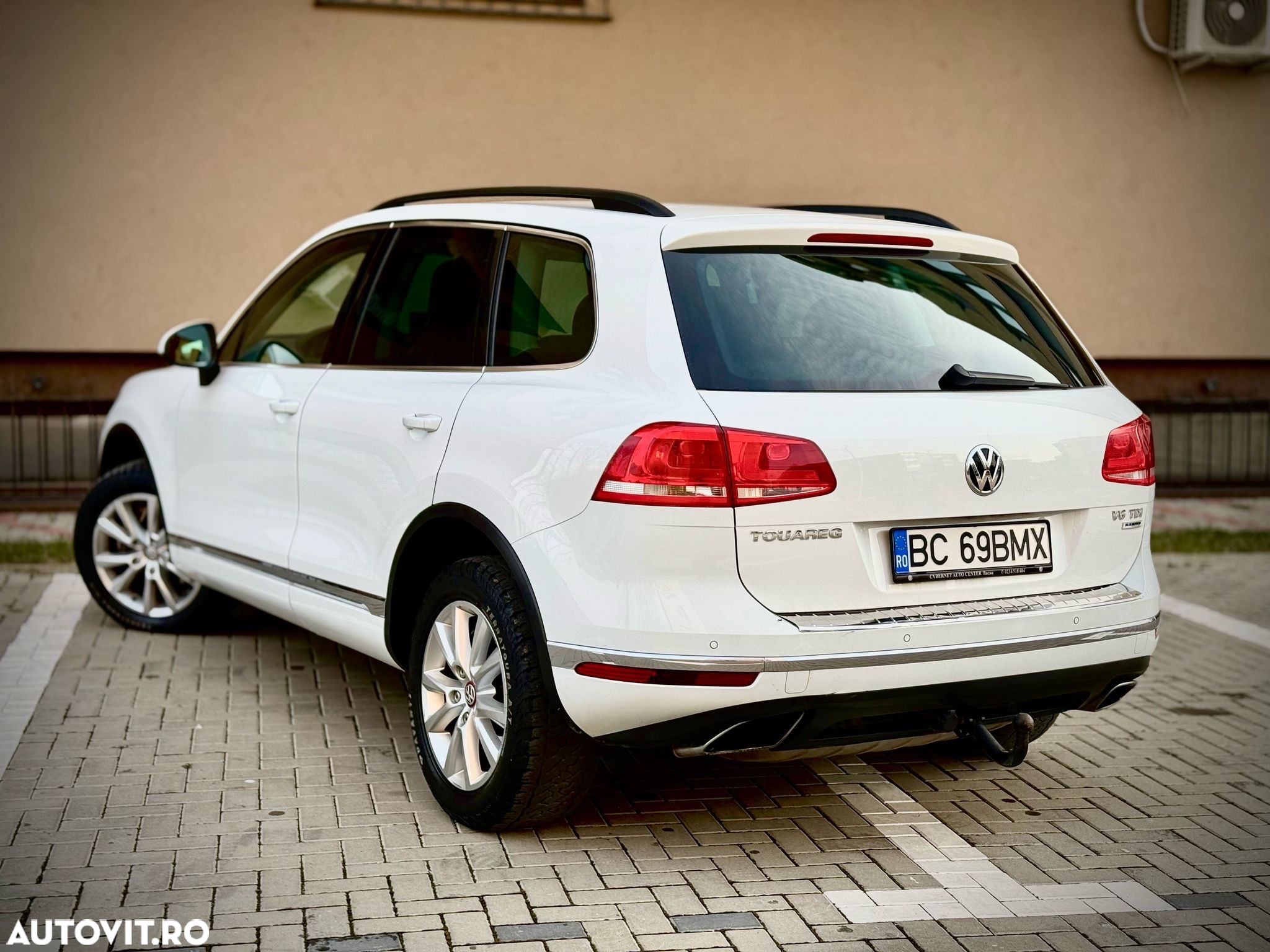Volkswagen Touareg 3.0 V6 TDI BMT - 14