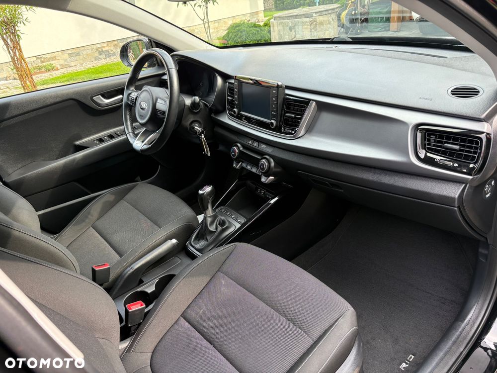 Kia Rio - 7