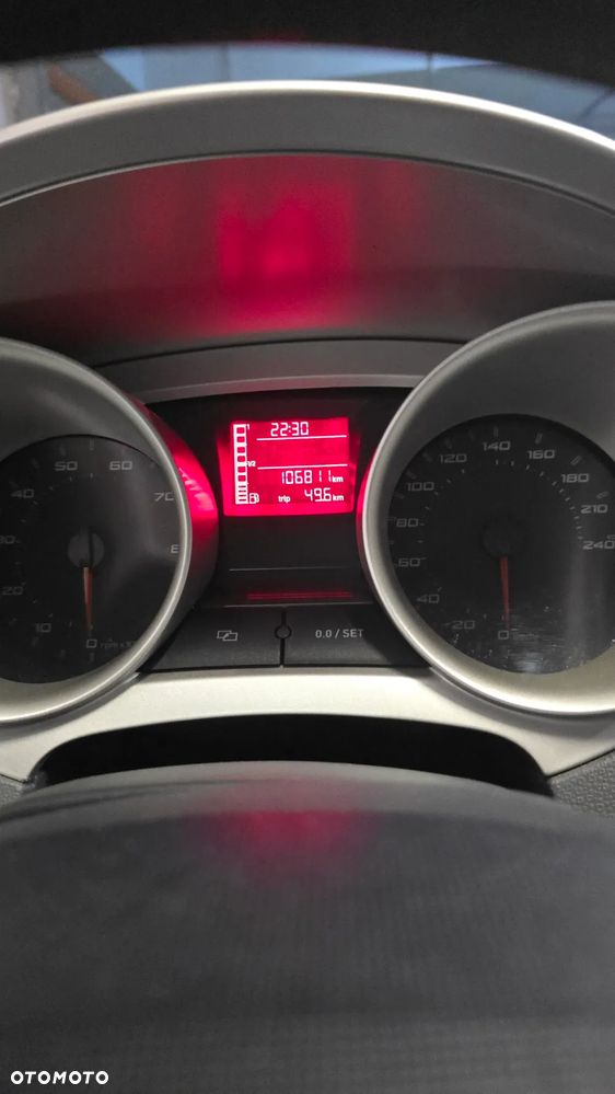 Seat Ibiza SC 1.4 16V Reference - 6