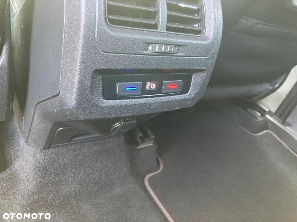 Volkswagen Touran 1.4 TSI (BlueMotion Technology) DSG SOUND - 27