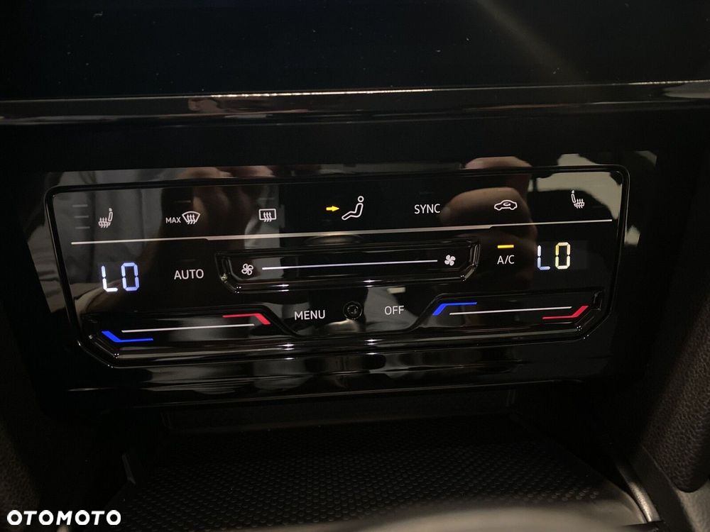 Volkswagen Passat - 15