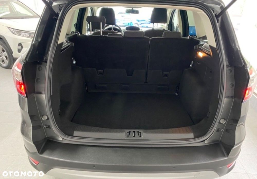 Ford Kuga - 14