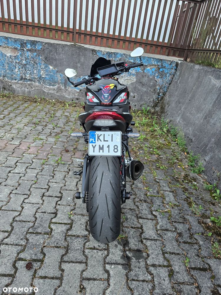 Suzuki GSX 1000 - 6