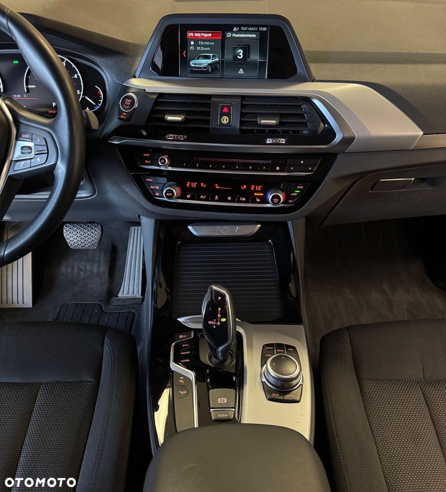 BMW X3 xDrive20d - 10